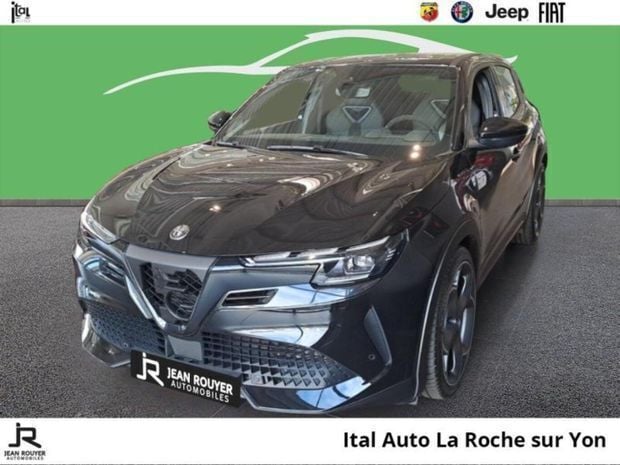 Noir Nouvelle 2025 Alfa Romeo Junior Veloce SUV | 43 999 € (Prix juste) - Image 1/4