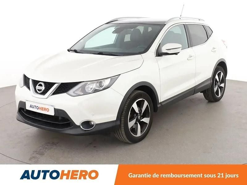 Blanc Utilisé 2017 Nissan Qashqai N-Connecta SUV | 13 190 € (Prix juste) - Image 1/2