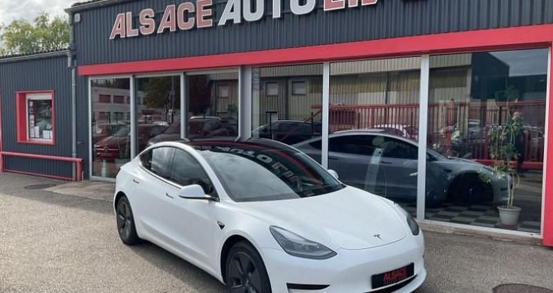 Blanc Utilisé 2021 Tesla Model 3 Standard Range Berline | 23 490 € (Prix cher) - Image 1/4