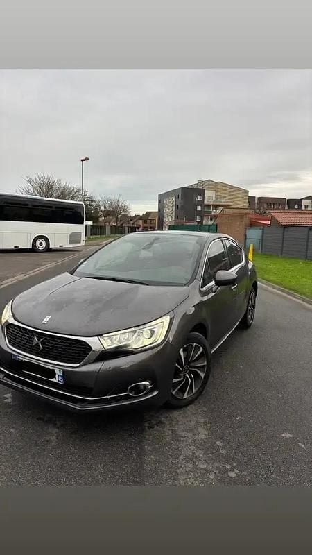 Occasion 2018 DS Automobiles DS4 So Chic Berline | 8 000 € (Super prix) - Image 1/4