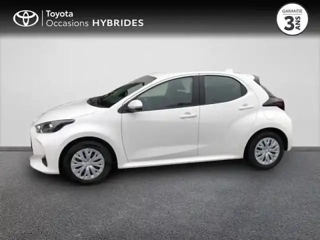 Occasion Toyota Yaris Hybrid 116 ch (85 kW) 2023 Blanc Berline