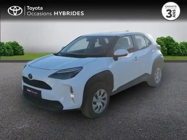 Blanc Occasion 2024 Toyota Yaris Cross SUV | 21 990 € (Bon prix) - Image 1/4