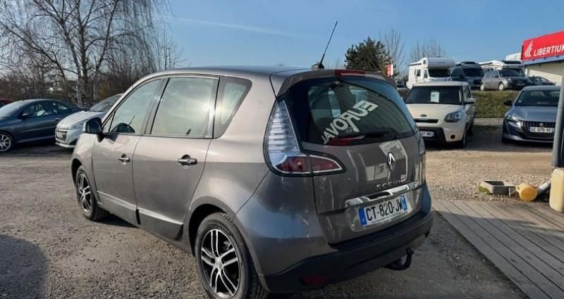 Occasion Renault Scénic III Zen 110 ch (80 kW) 2013 Monospace