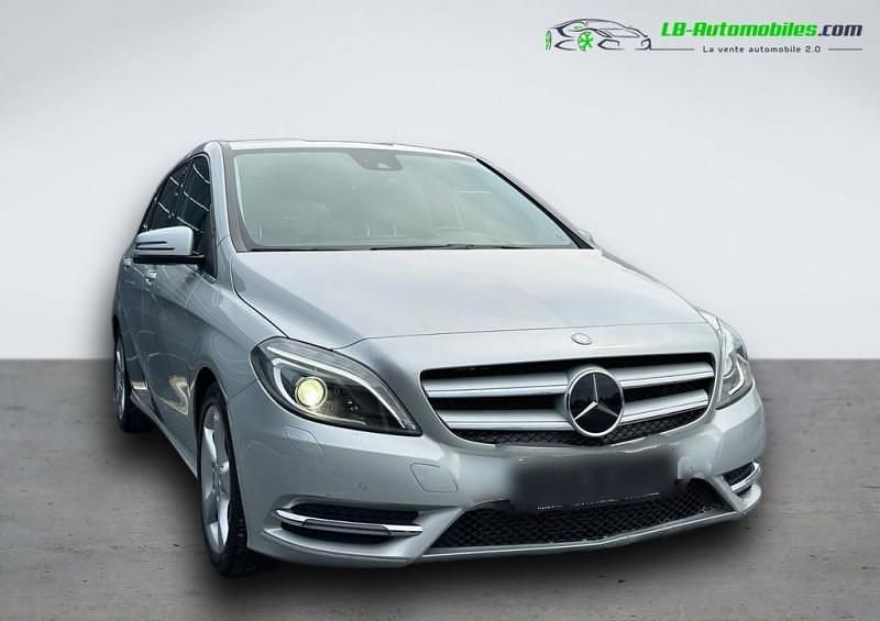 Utilisé 2014 Mercedes B250 Monospace | 19 900 € - Image 1/4