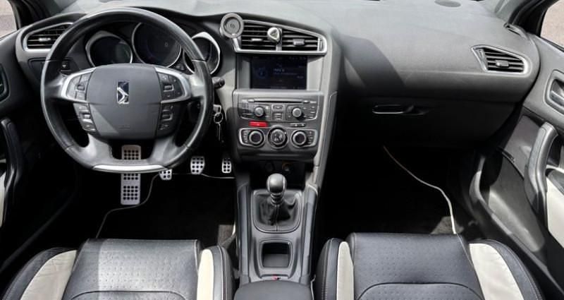 Occasion DS Automobiles DS4 Sport Chic 201 ch (147 kW) 2011 Blanc Berline