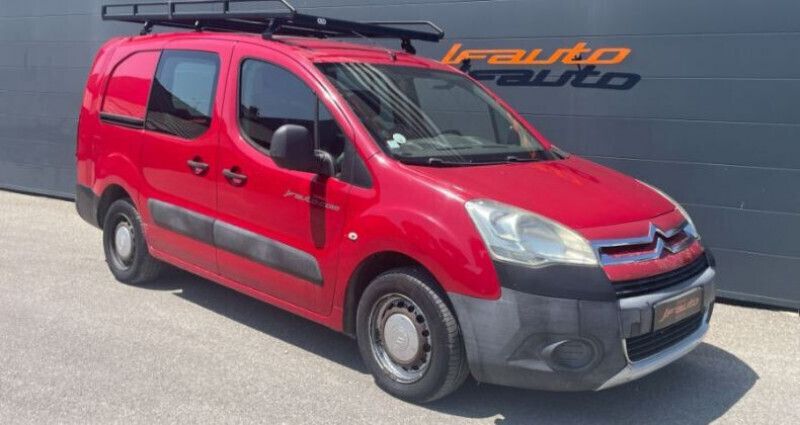 Rouge Utilisé 2010 Citroën Berlingo Monospace | 6 990 € (Prix juste) - Image 1/4