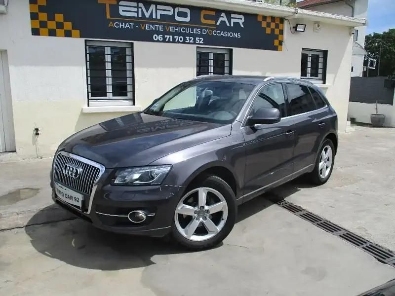 Gris Utilisé 2011 Audi Q5 SUV | 15 990 € (Prix assez cher) - Image 1/4