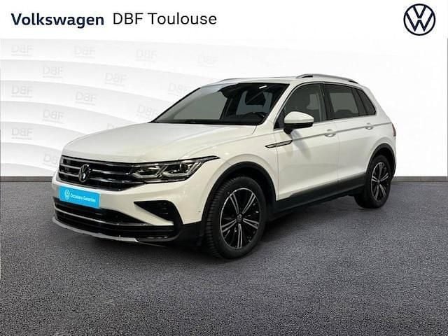Utilisé 2022 VW Tiguan Elegance SUV | 29 889 € (Prix juste) - Image 1/4