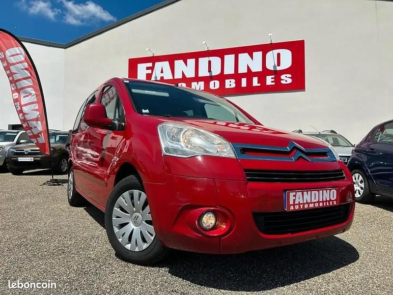 Rouge Utilisé 2011 Citroën Berlingo Comfort Van | 8 490 € - Image 1/4