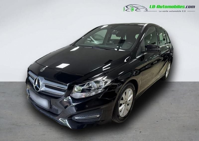 Utilisé 2018 Mercedes B200 Monospace | 21 800 € - Image 1/4