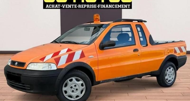Occasion Fiat Strada 60 ch (44 kW) 2005 Pick-up