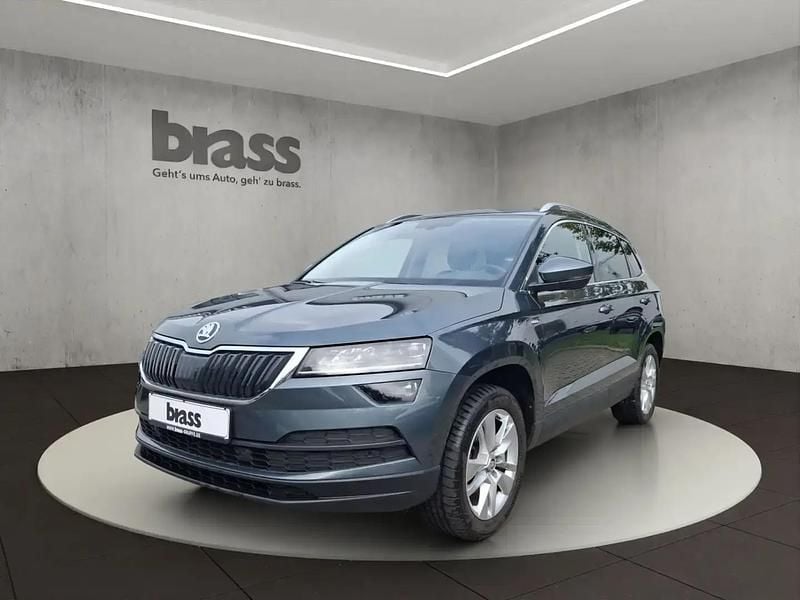Gris Utilisé 2021 Skoda Karoq Clever SUV | 23 450 € (Bon prix) - Image 1/4
