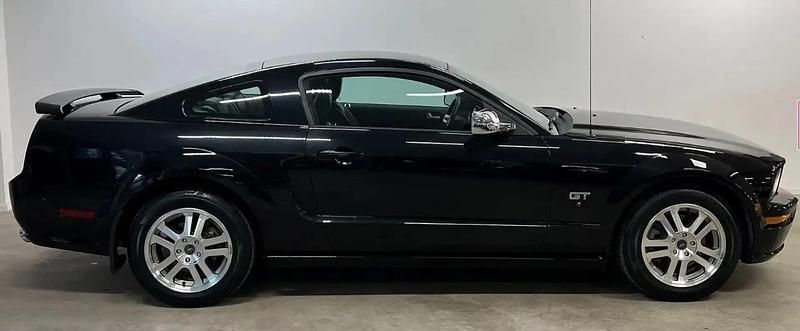 Occasion Ford Mustang GT 317 ch (233 kW) 2005 Noir Cabriolet