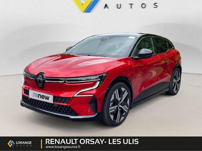 Rouge Utilisé 2022 Renault Mégane Iconic Berline | 24 980 € (Prix juste) - Image 1/4