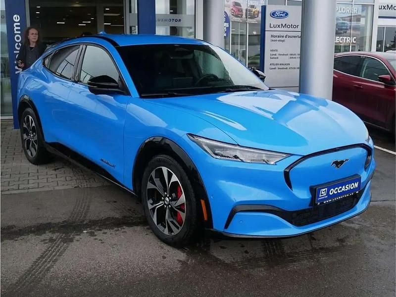 Bleu Utilisé 2023 Ford Mustang Mach-E Extended Range SUV | 46 051 € (Prix juste) - Image 1/4