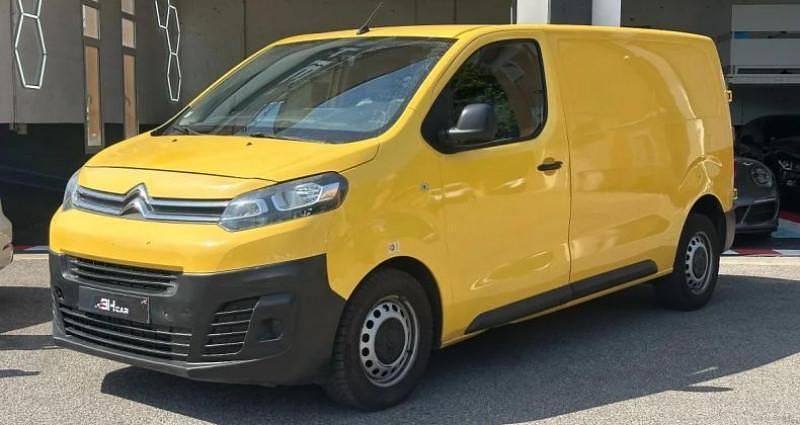 Jaune Utilisé 2016 Citroën Jumpy Comfort Monospace | 10 990 € (Bon prix) - Image 1/4