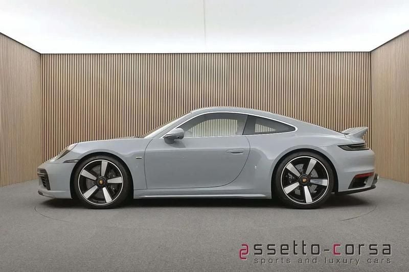 Gris Occasion 2022 Porsche 992 Sport Coupé | 348 615 € - Image 1/4