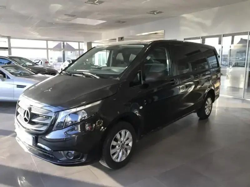 Gris Utilisé 2020 Mercedes Vito Monospace | 29 760 € - Image 1/4