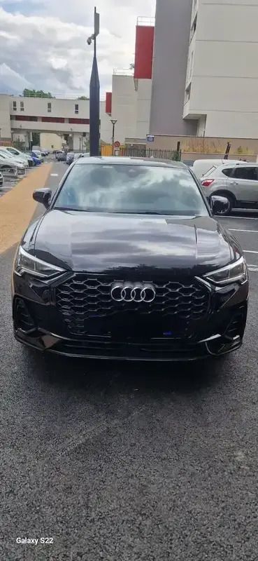 Utilisé 2021 Audi Q3 Sportback Sport SUV | 30 500 € (Prix juste) - Image 1/4