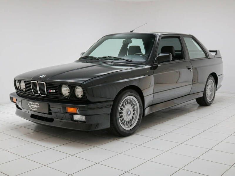 Noir Utilisé 1986 BMW M3 Sport Line Berline | 89 950 € - Image 1/4