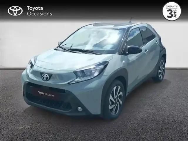 Noir Utilisé 2025 Toyota Aygo X Design SUV | 17 890 € - Image 1/4