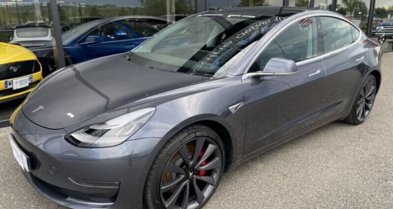 Gris Utilisé 2019 Tesla Model 3 Performance Berline | 37 490 € (Prix juste) - Image 1/4