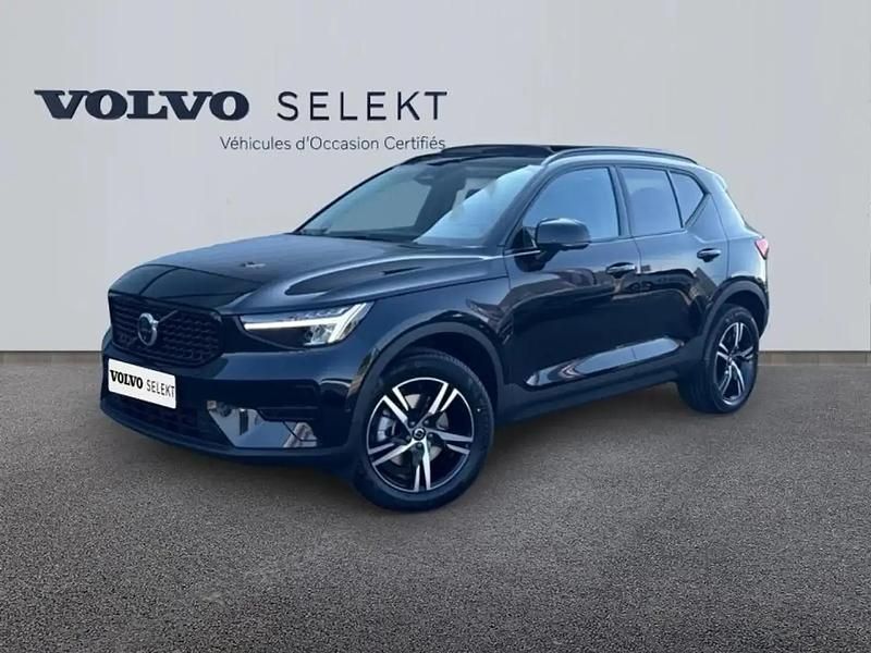 Noir Nouvelle 2025 Volvo XC40 Plus SUV | 49 799 € - Image 1/4