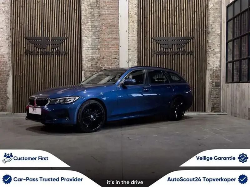 Bleu Utilisé 2021 BMW 318 Break | 26 500 € (Bon prix) - Image 1/4