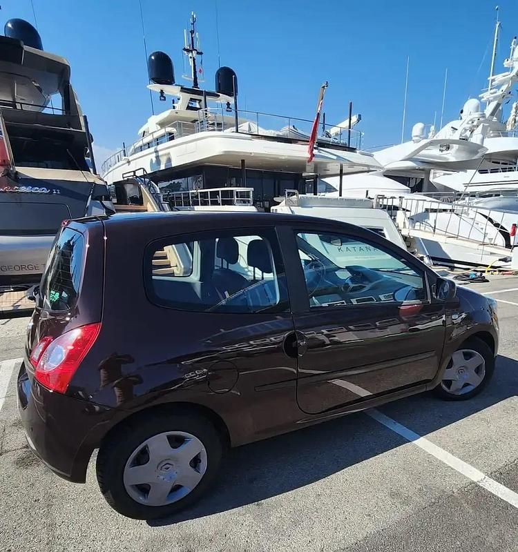 Brun Utilisé 2012 Renault Twingo Citadine | 7 199 € (Prix assez cher) - Image 1/4