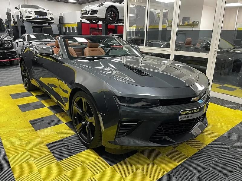Gris Occasion 2018 Chevrolet Camaro SS Cabriolet | 48 990 € - Image 1/4
