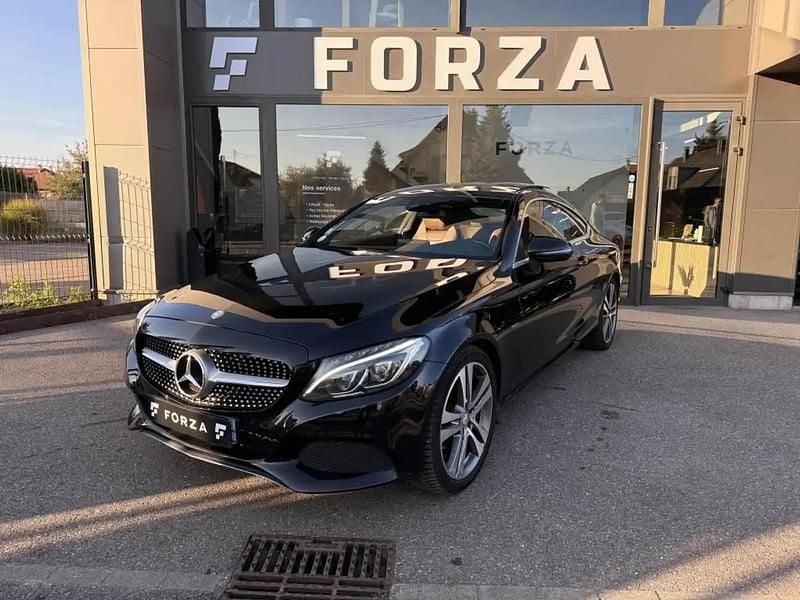 Noir Occasion 2015 Mercedes C220 Executive Coupé | 20 990 € (Prix cher) - Image 1/4