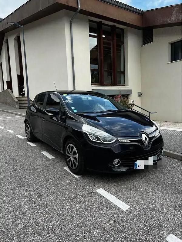 Noir Utilisé 2013 Renault Clio IV Business Berline | 3 000 € - Image 1/4