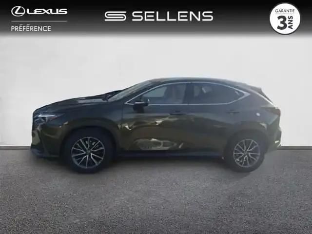 Occasion Lexus NX450h+ 2024 Vert kaki métallisé SUV
