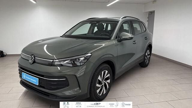 Utilisé 2025 VW Tiguan SUV | 34 980 € (Super prix) - Image 1/4