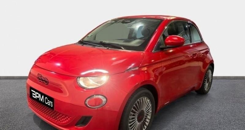 Utilisé 2023 Fiat 500e Red Citadine | 13 990 € (Super prix) - Image 1/4