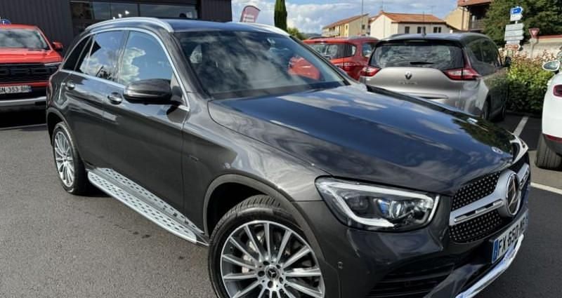 Utilisé 2021 Mercedes GLC300 AMG line | 44 900 € (Prix juste) - Image 1/4