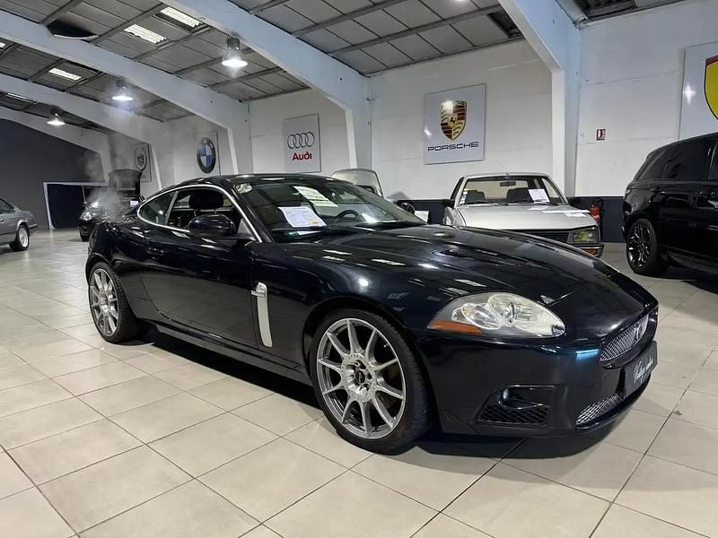 Noir Utilisé 2008 Jaguar XKR Coupé | 29 900 € - Image 1/4