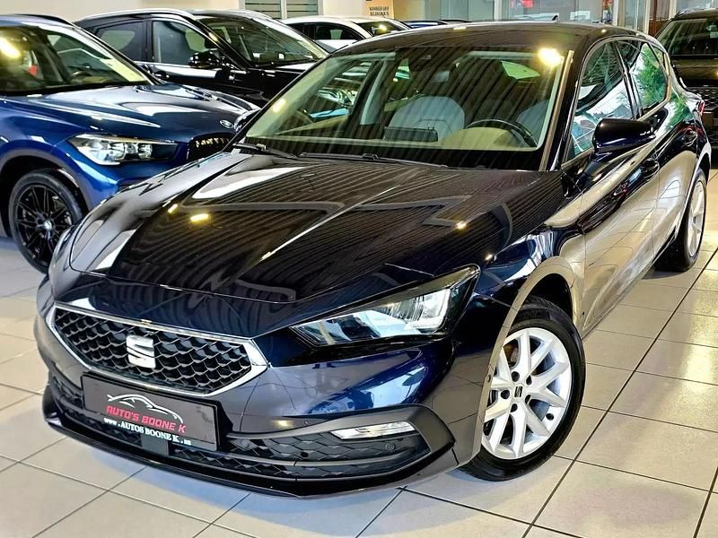 Bleu Occasion 2022 Seat Leon Berline | 17 650 € (Prix juste) - Image 1/4