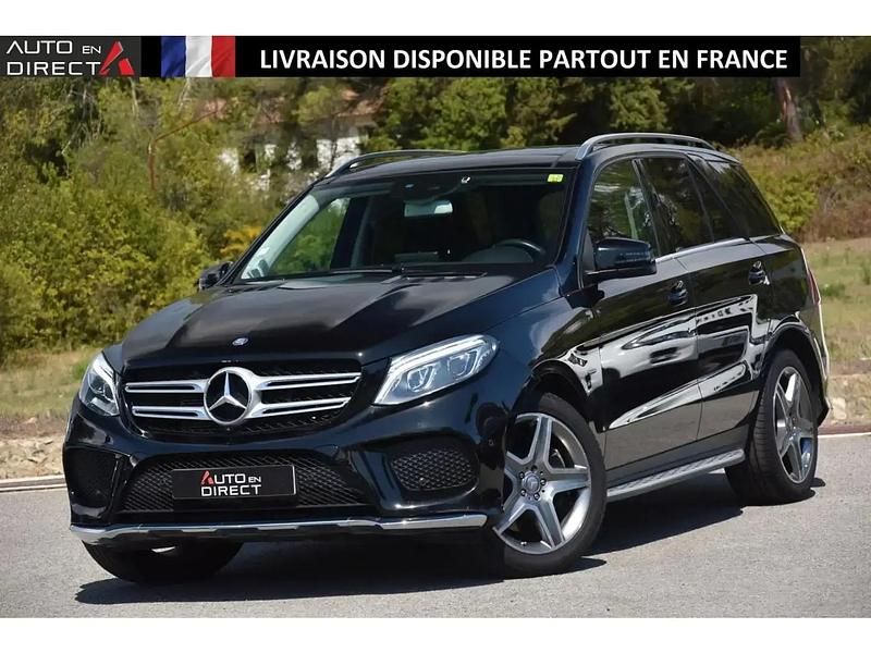 Noir Occasion 2016 Mercedes E500 Berline | 29 990 € - Image 1/4