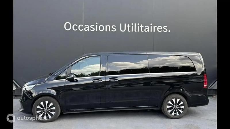 Occasion Mercedes V300 Avantgarde 242 ch (177 kW) 2023 Noir Monospace