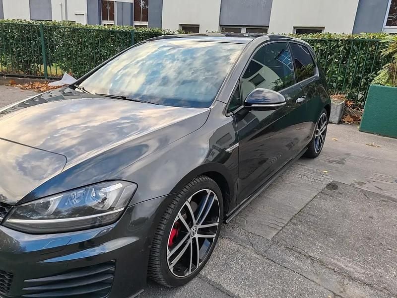 Utilisé 2017 VW Golf VII GTD Berline | 15 500 € (Super prix) - Image 1/4