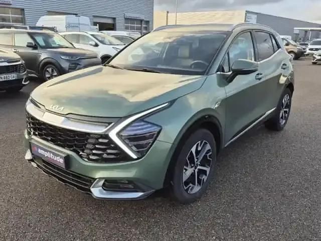 Vert bornéo métallisé Utilisé 2022 Kia Sportage SUV | 31 199 € (Prix juste) - Image 1/4