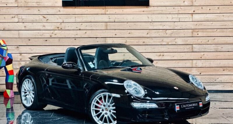 Utilisé 2005 Porsche 911 Carrera Cabriolet | 51 990 € (Prix juste) - Image 1/4