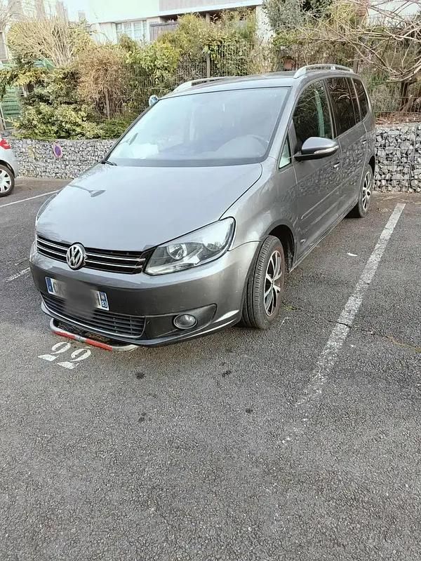 Gris Utilisé 2012 VW Touran Monospace | 9 300 € (Prix juste) - Image 1/4