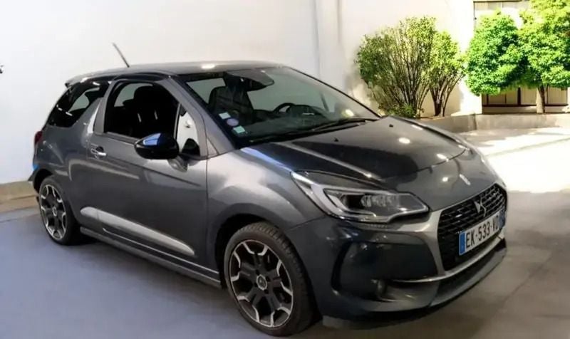 Utilisé 2017 Citroën DS3 Berline | 9 390 € - Image 1/4
