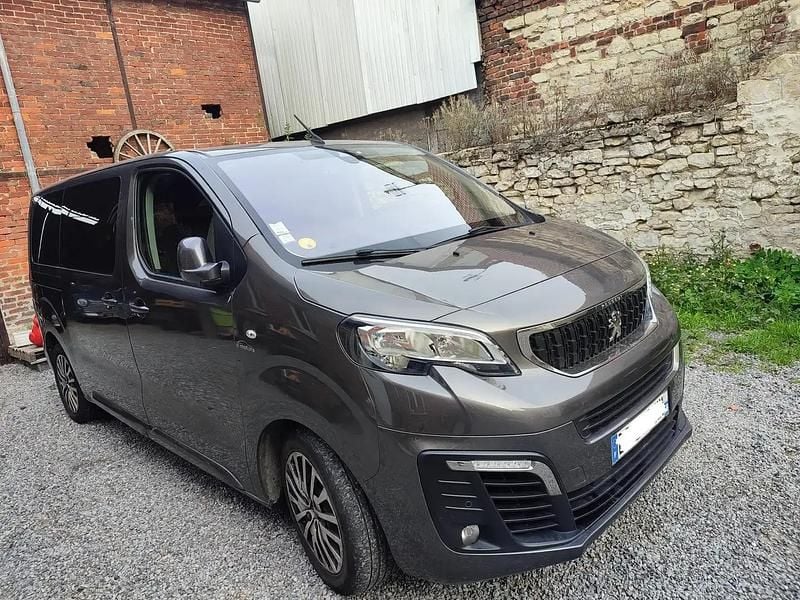 Gris Occasion 2017 Peugeot Traveller S Monospace | 22 899 € (Super prix) - Image 1/4