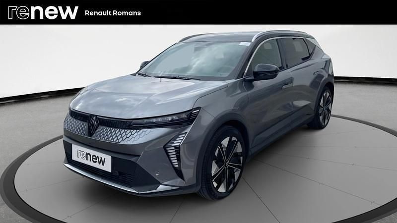 Gris Occasion 2025 Renault Scenic E-Tech Techno SUV | 42 979 € (Prix assez cher) - Image 1/4