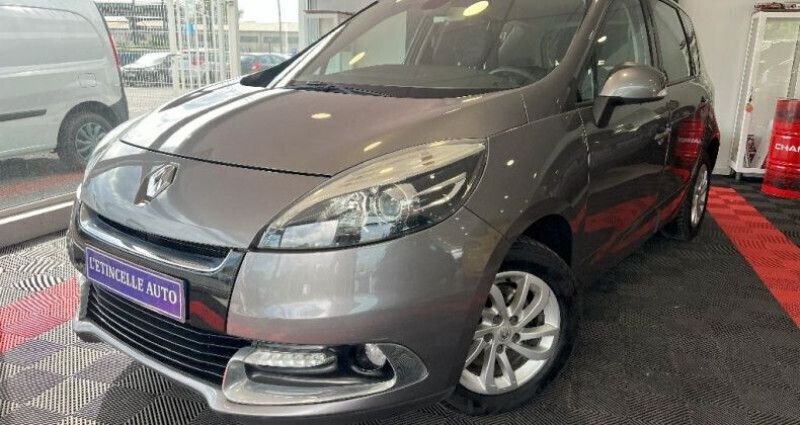 Utilisé 2012 Renault Scénic III Dynamique Monospace | 6 990 € (Prix assez cher) - Image 1/4