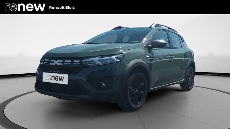 Gris Utilisé 2023 Dacia Sandero Expression Citadine | 15 490 € (Prix juste) - Image 1/4