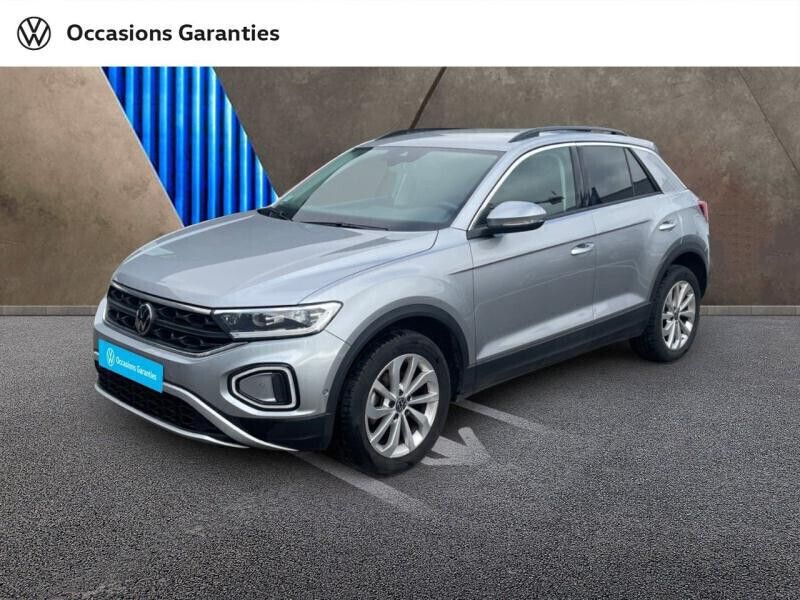 Gris Utilisé 2022 VW T-Roc Life SUV | 23 490 € (Prix juste) - Image 1/4